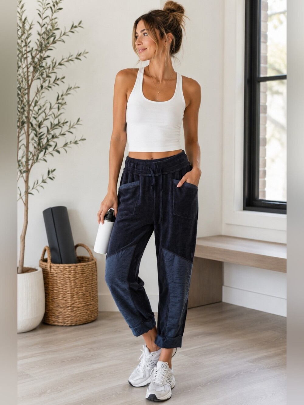 ✨ FREE PEOPLE MOVEMENT Velour Jogger Lounge Pants Small ✨